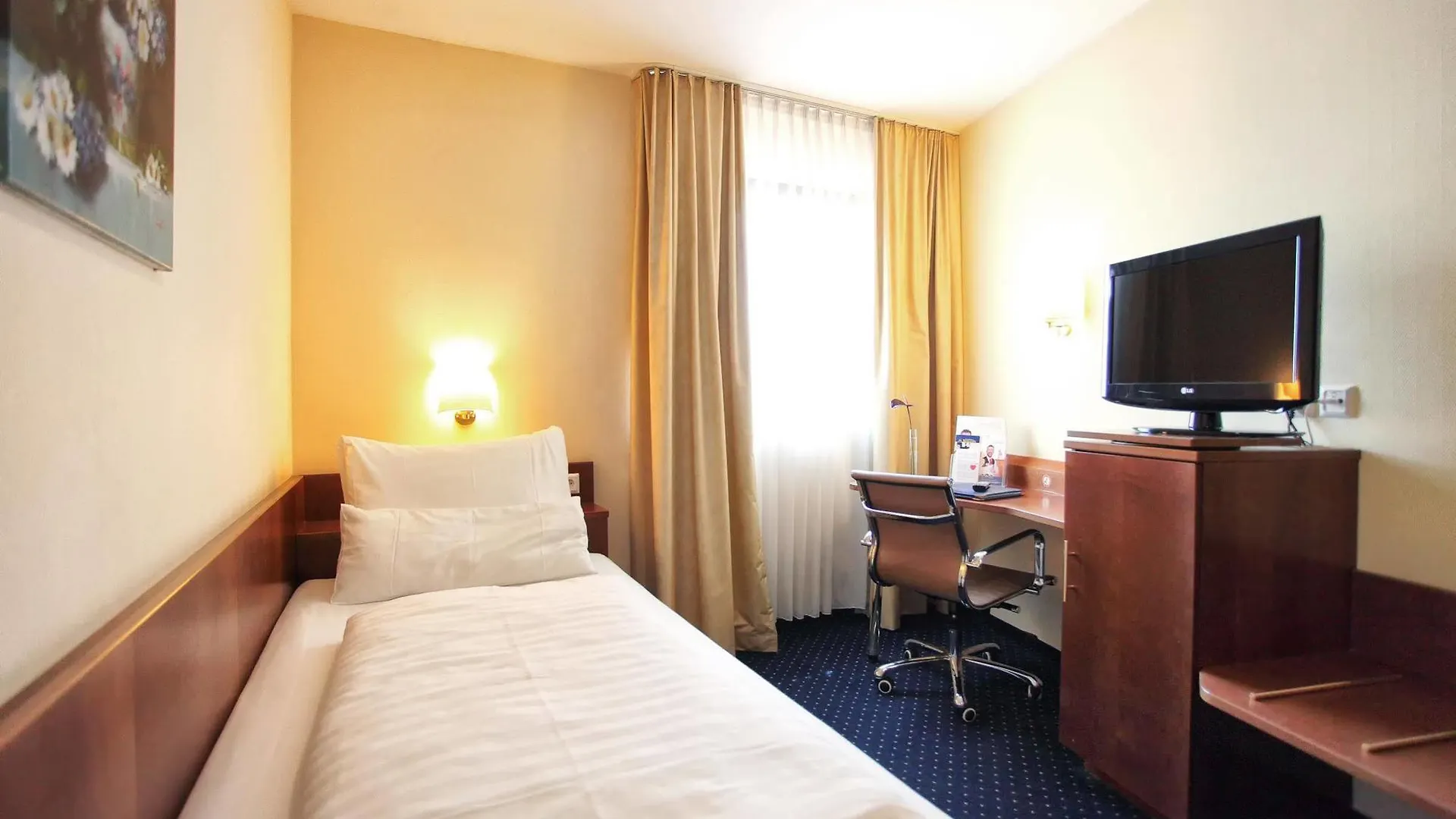 Leonardo Boutique Hotel Dusseldorf 4*,  Germany